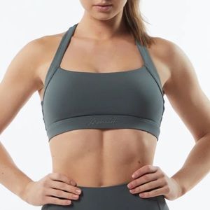 Alphalete Pulse Bra in Porcelain Grey